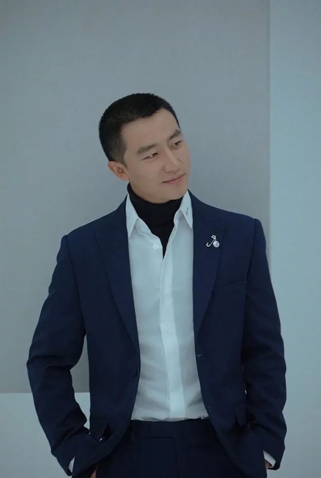 冬天要舍得投资羊绒,乍暖还寒寓意