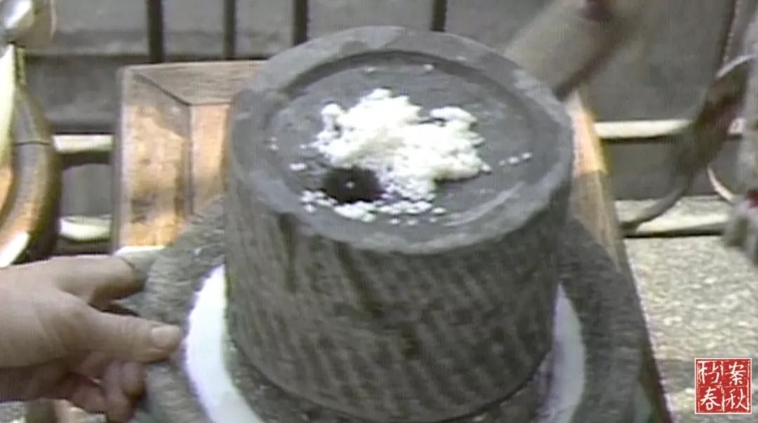 过年好！阿拉老早底的年味是啥样？跟着静宝一起来穿越吧→