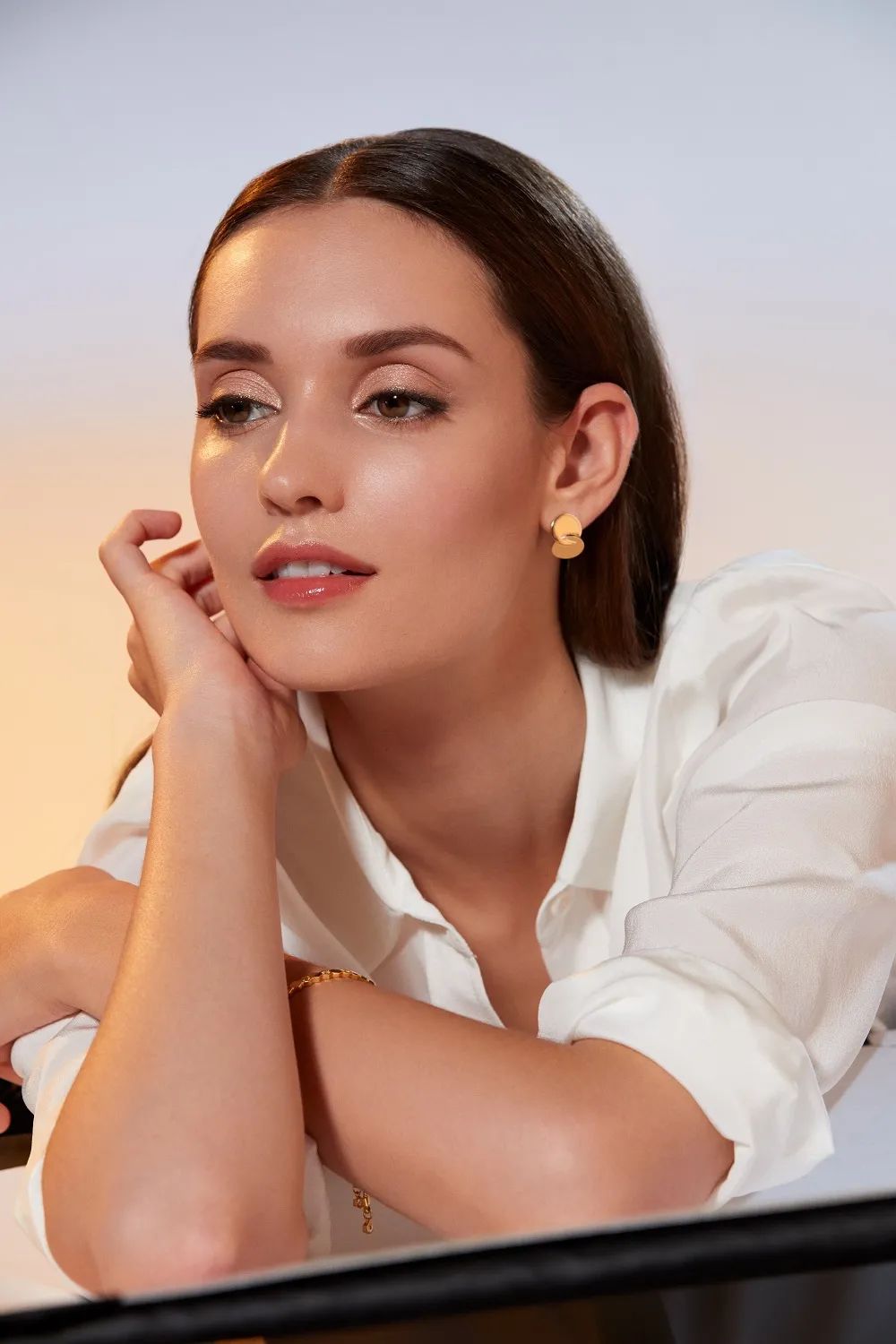 适合春季用的美妆品,春季必备10款时尚美妆新品推荐