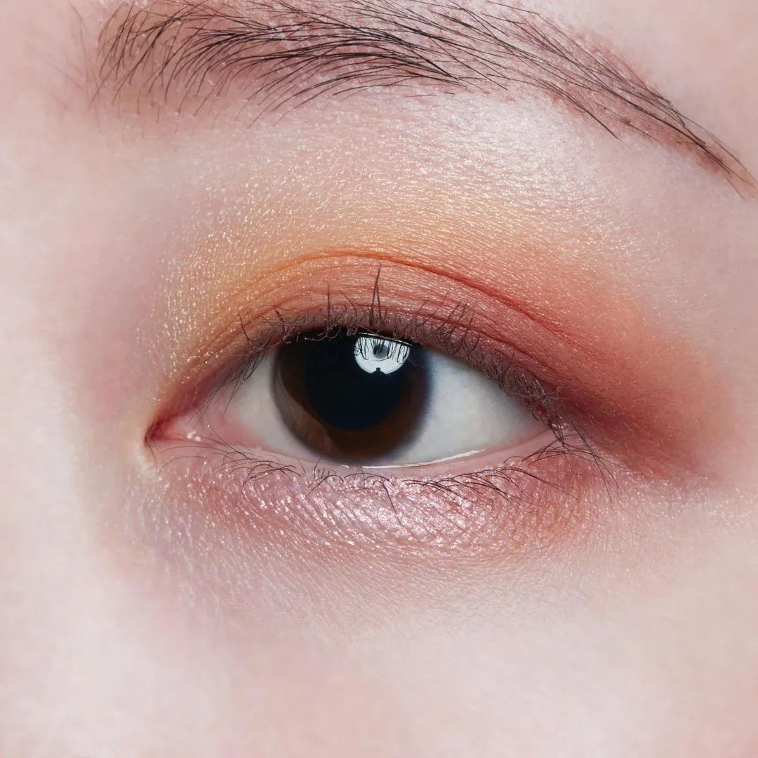 适合春季用的美妆品,春季必备10款时尚美妆新品推荐