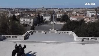 好莱坞拍了隔离期间的《史密斯夫妇》，他们盯上了全球顶奢百货里价值2700万的钻石