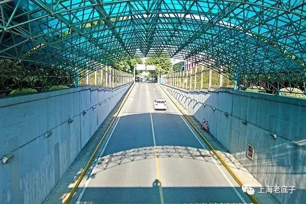 记忆虹桥,记忆虹桥路