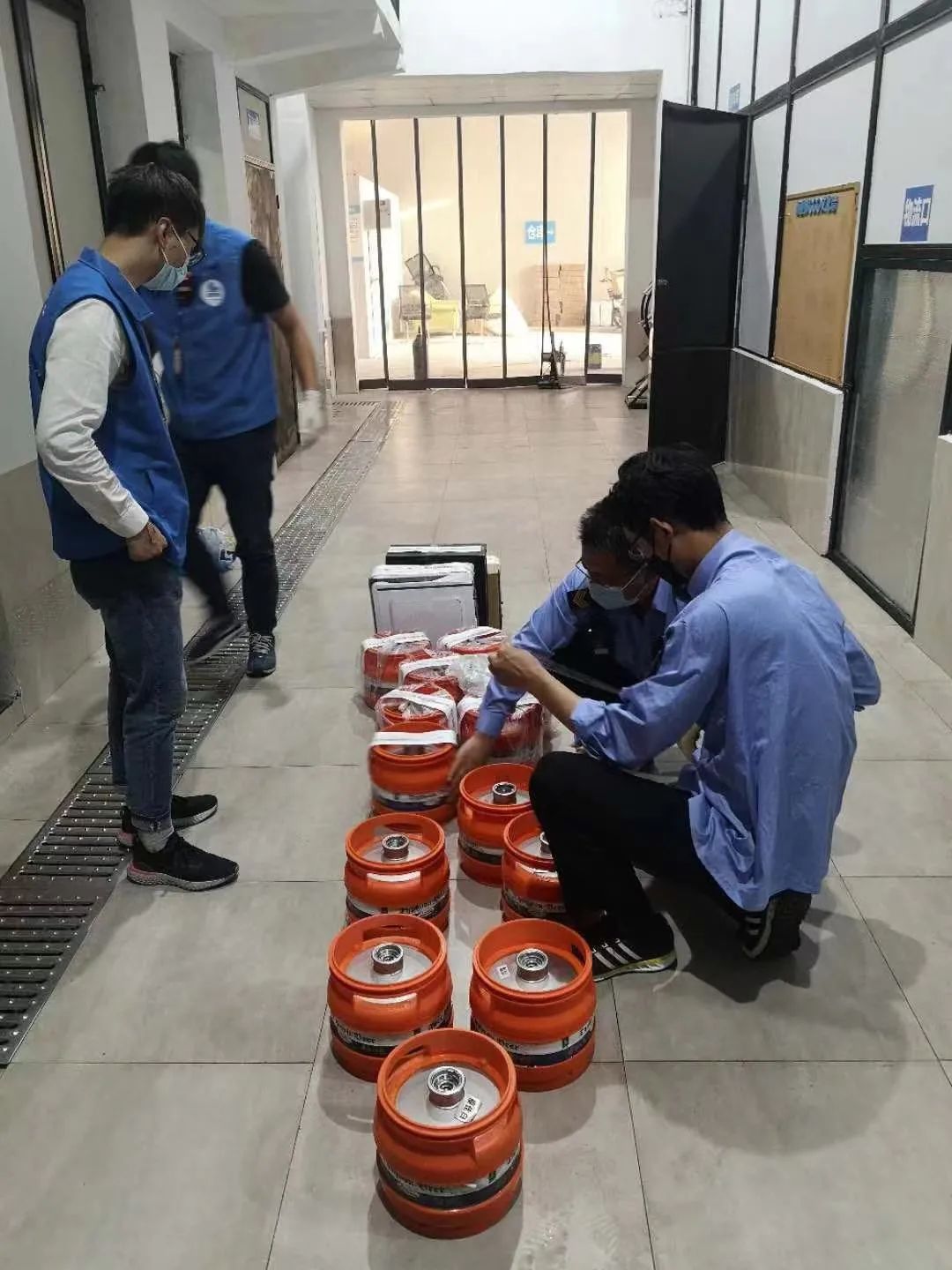 监管食品药品安全的四个最严是指,落实食品安全四个最严要求