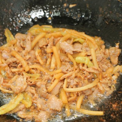 吃家常红薯粉,早上来一碗米粉