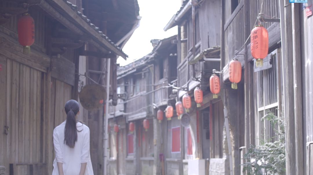 打卡好西乡！桃花胜*光春**，佳人已成双