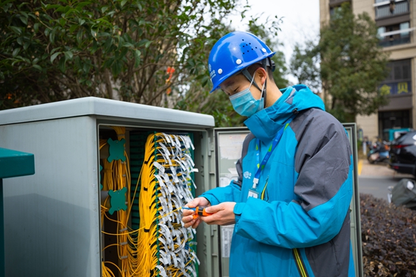 守护万家团圆——苏州移动小哥的春节保障