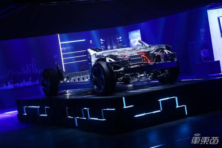 憋屈的吉利:已是自主品牌一哥,却争着给新势力代工?