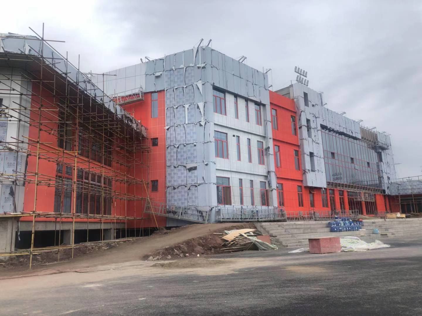 高家坝足球公园足球场对外开放吗,高家坝足球运动公园白天长什么样