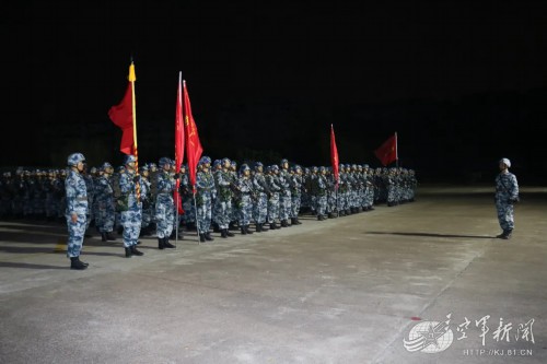 战斗在凌晨打响是什么原因,战斗在子夜打响图片