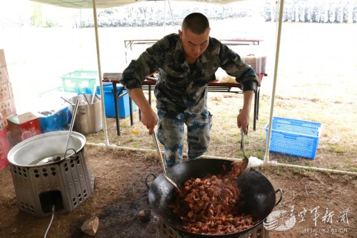 战斗在凌晨打响是什么原因,战斗在子夜打响图片