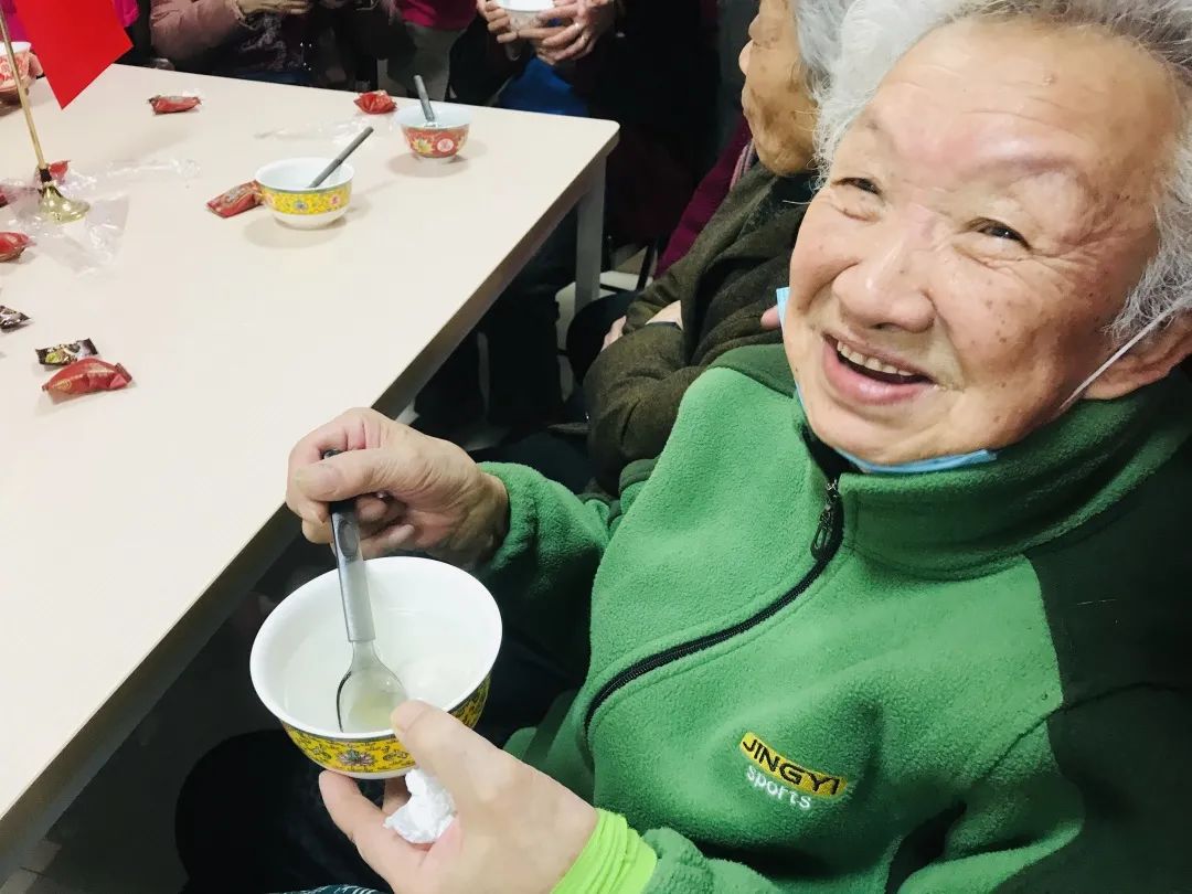 灯期满，看看陆家嘴人怎么“闹”元宵