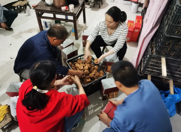 “这是甜甜蜜蜜新生活的开始”——老万搬家记