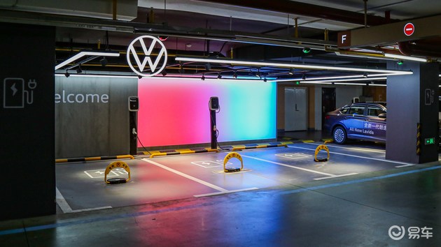 探秘各个店铺,探秘全球唯一8星级店