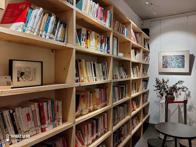 魅族18系列旗舰手机,魅族18是握持手感最好的手机吗