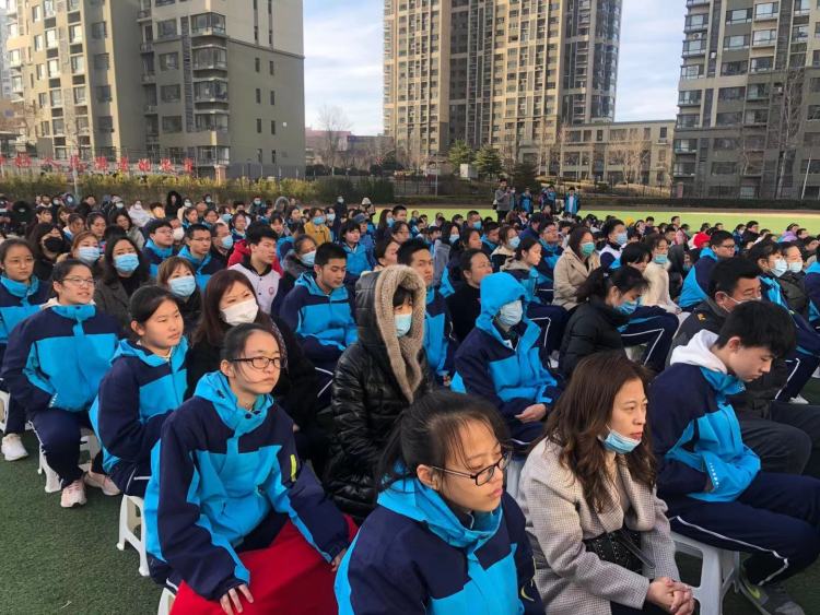 中考百日倒计时,中考百日誓师学生大声说出梦想