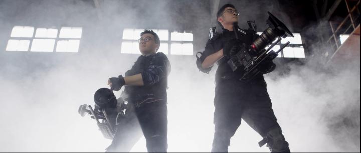 专业造假的特效小哥,专业造假