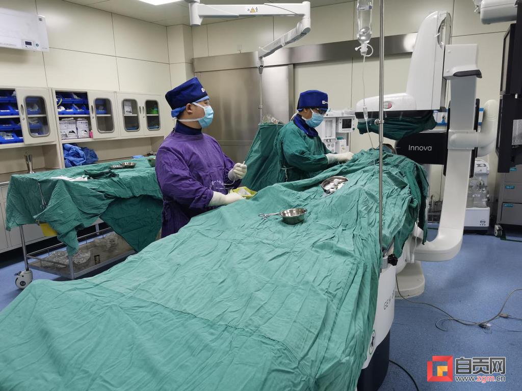 肝动脉化疗栓塞术英文,肝动脉化疗栓塞术术后痛苦吗