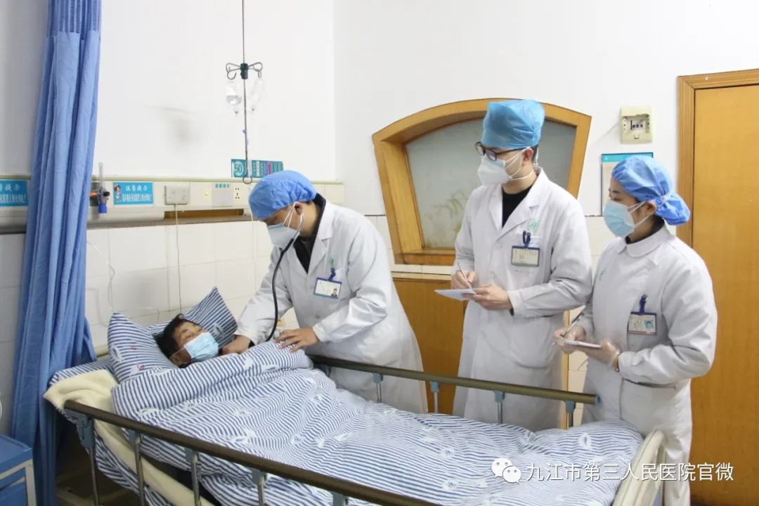 名医专栏‖因为不凡所以卓越——九江市第三人民医院结核病临床救治中心主任黄华