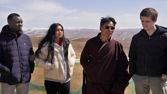 “解码幸福阿坝外国友人脱贫攻坚采风行”活动成功举行