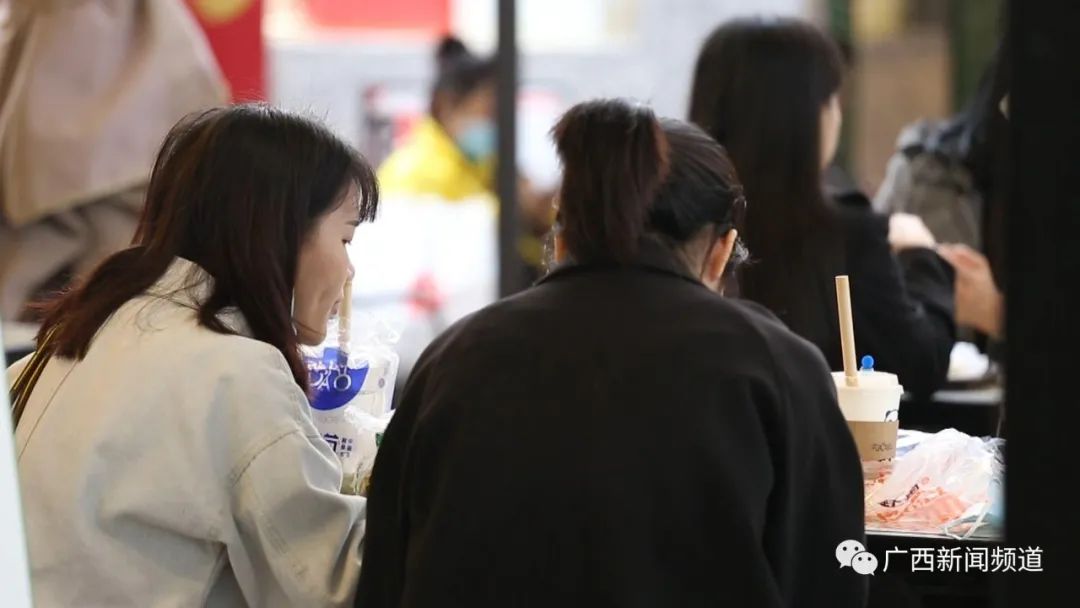 奶茶里没奶喝完睁眼到天亮你手里的奶茶还“香”吗？