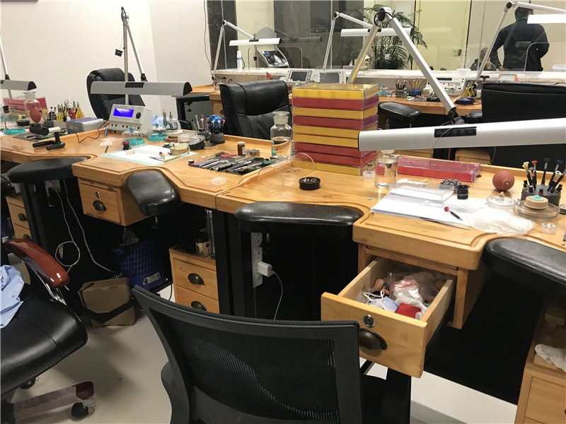 长沙国金中心名表维修后续处理,长沙国金中心名表维修做了什么