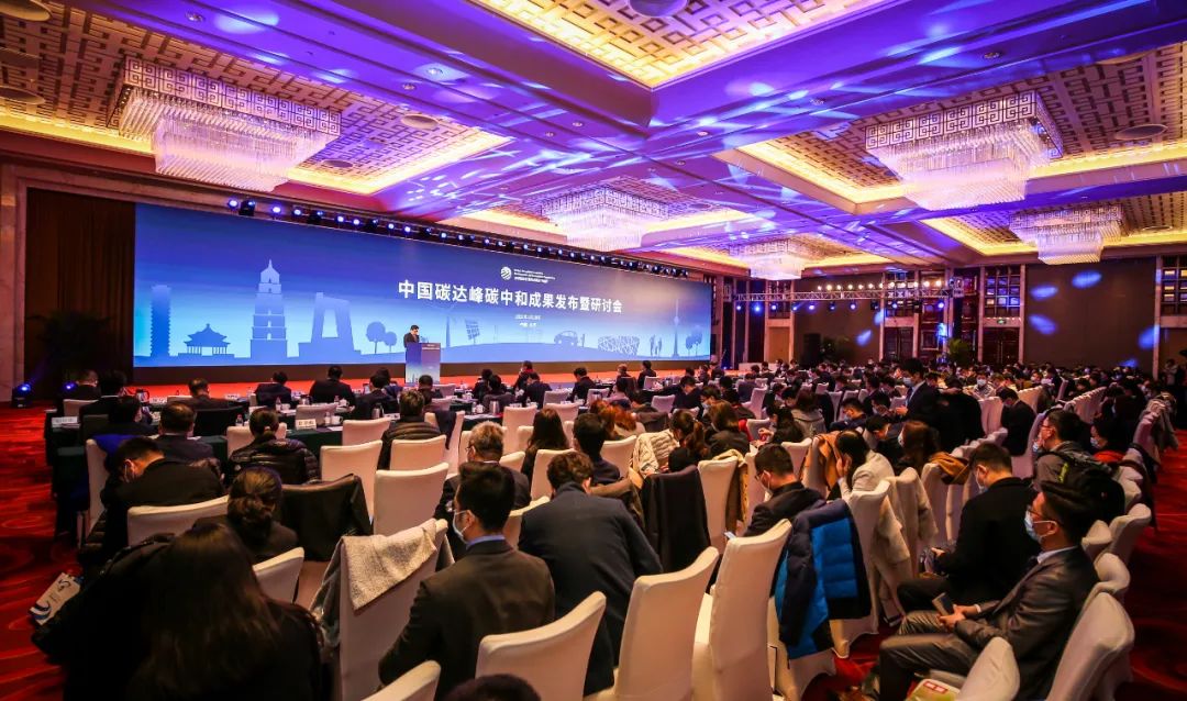 以特高压引领中国能源互联网建设,特高压推动能源转型升级