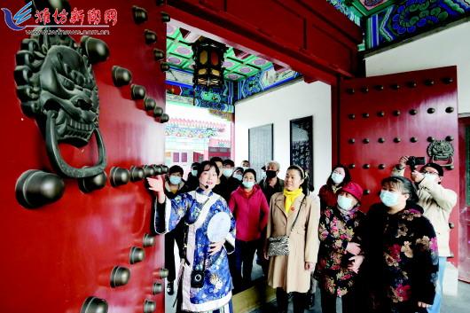 郑板桥最近新视频,郑板桥直播