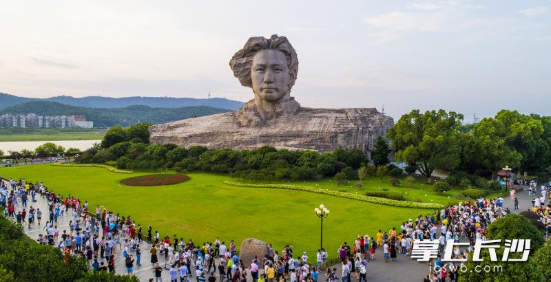 湖南红和长沙红,长沙全城中国红