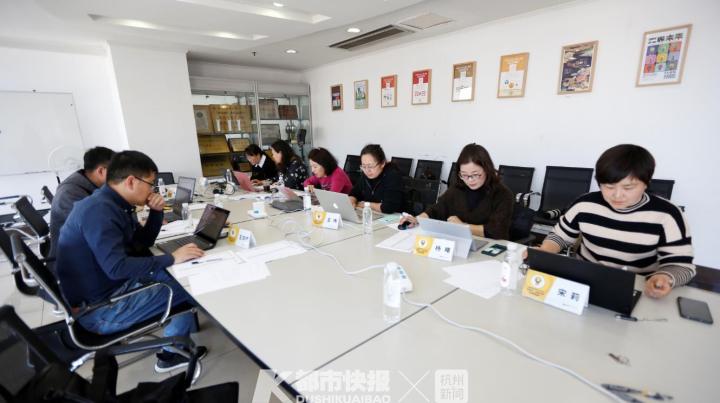 1359篇进入最后一关，评委全是大咖！第四届杭州市中小学生“我的春节”主题征文大赛今天现场评审