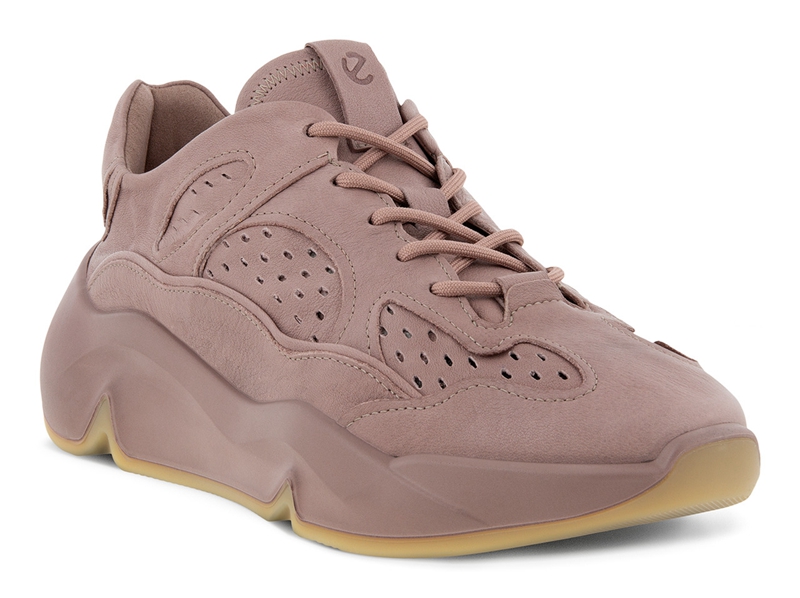 黄景瑜倪妮代言,倪妮复古羊毛卷大片黄景瑜