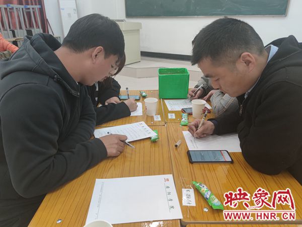 鏋勫缓骞冲畨鏍″洯瀹堟姢甯堢敓瀹夊叏,绛戠墷鏍″洯瀹夊叏绾垮畧鎶ら潚灏戝勾鎴愰暱