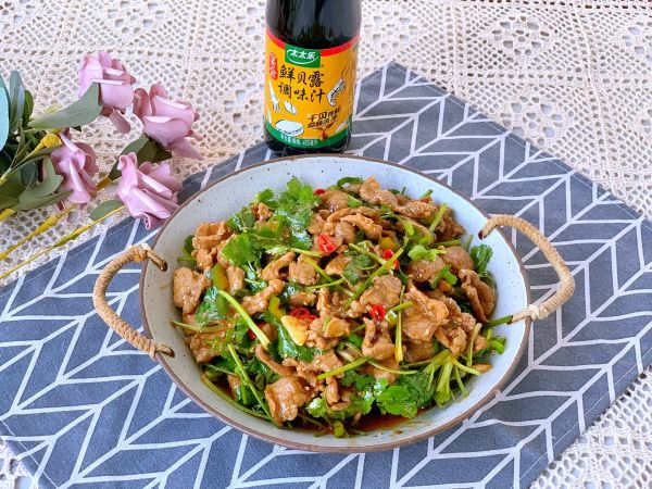 香菜拌牛肉真的巨好吃,春日时令美味尝鲜