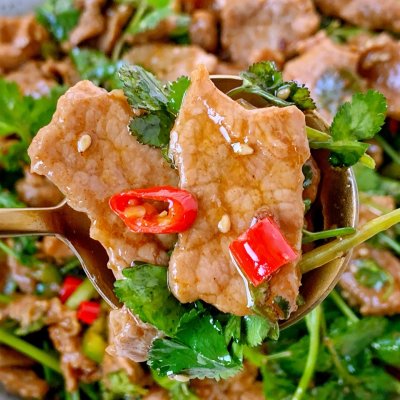 香菜拌牛肉真的巨好吃,春日时令美味尝鲜