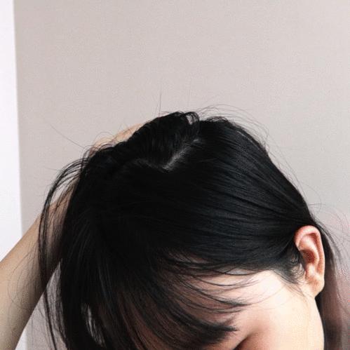 别羡慕，女明星们的蜜桃臀、直角肩，背后可能暗藏玄机