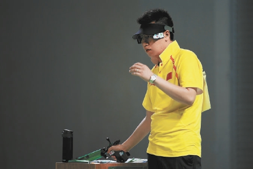 剑客陪您看奥运(二):铿锵玫瑰亮相、奥运首金、女排来了