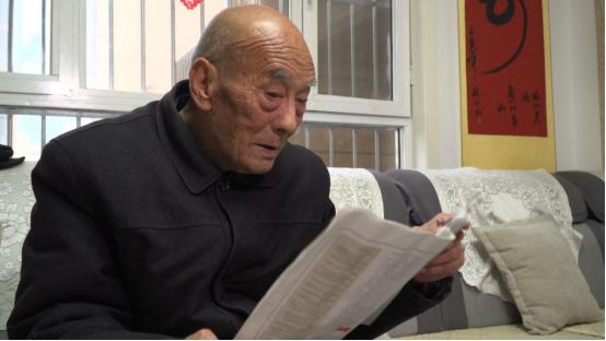 贺海潮：坚守初心不改本色