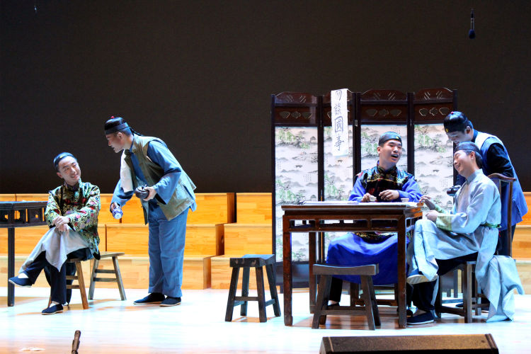 青岛十七中迎来大跨步发展:高一组建美术社团班,新教学楼年内使用,打造美育教育集团…