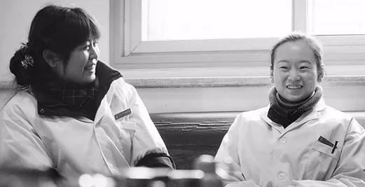 中国入殓师:被问工作就说是民政部门,摸着尸体像冰啤,化妆时逝者眼睛突然睁开