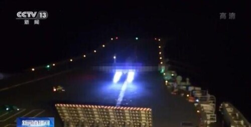 海上巨无霸航母视频,印度首艘国产航母战斗力如何