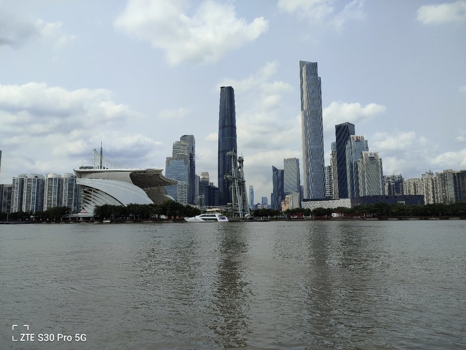 中兴s30pro测评值得购买吗,中兴s30pro现在有必要入手吗