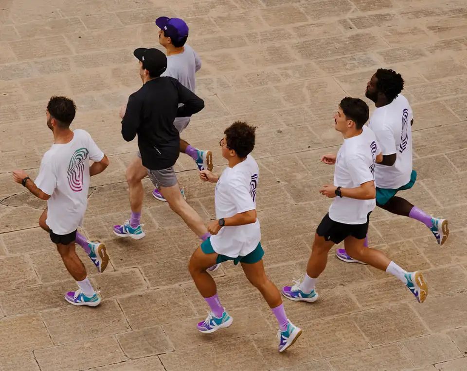 轰趴运动潮玩,轰趴和sneakers