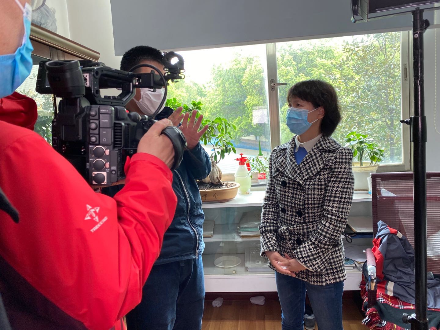 导演手记怎么写一般多少字,导演手记解读lpl出征宣传片