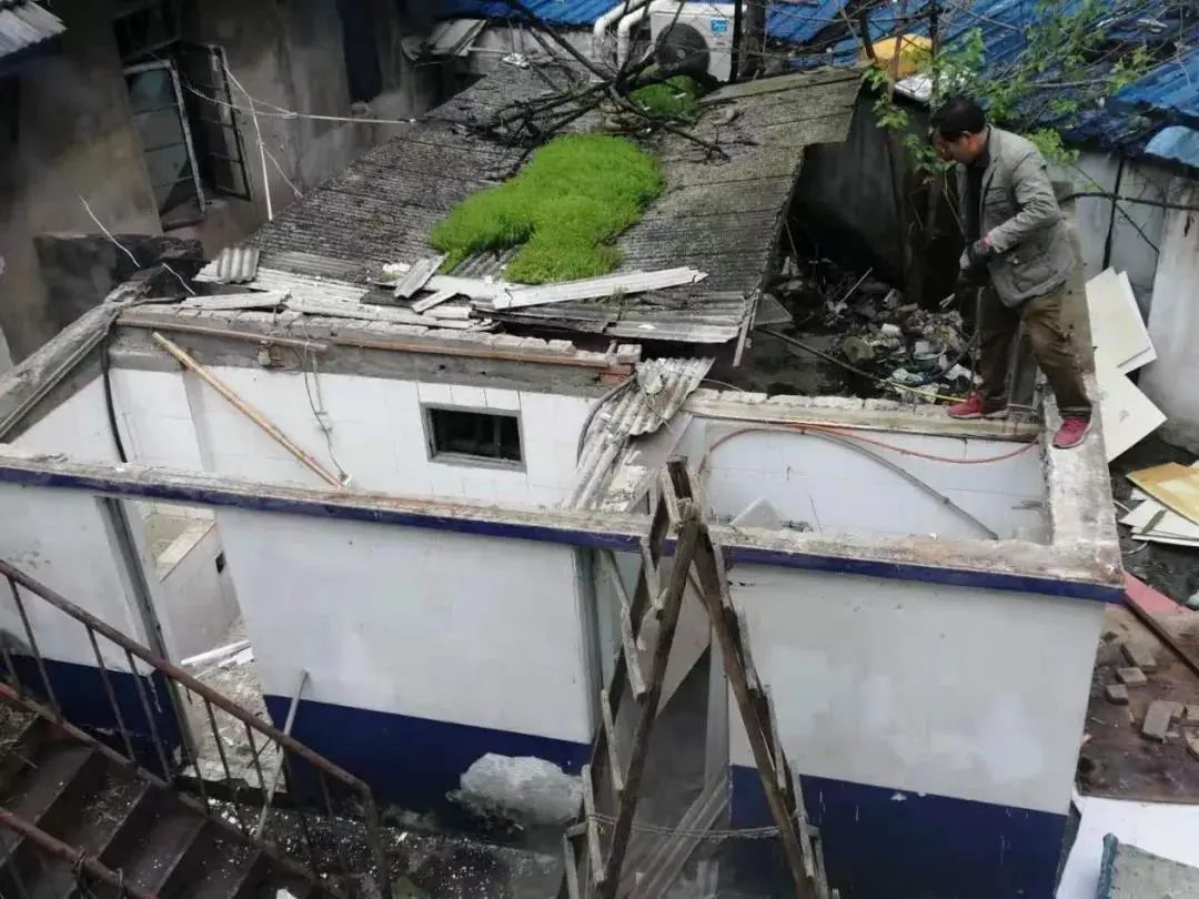 违建零容忍拆违再发力,重拳出击拆违建专项整治零容忍