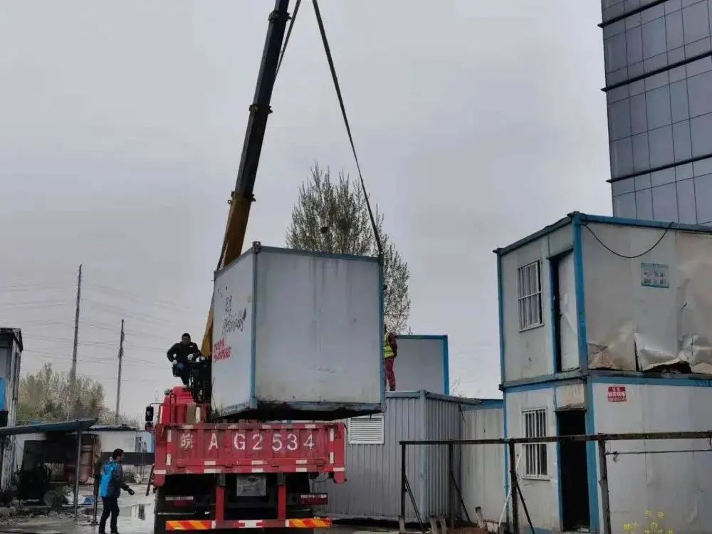 违建零容忍拆违再发力,重拳出击拆违建专项整治零容忍