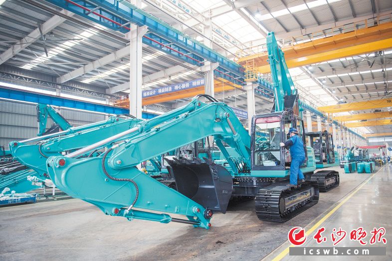 工程机械智能化趋势,智能制造工程会是下一个风口