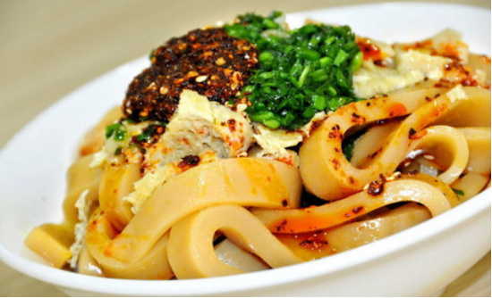 高原民族青海湖,青藏高原最炫民族风完整版女声