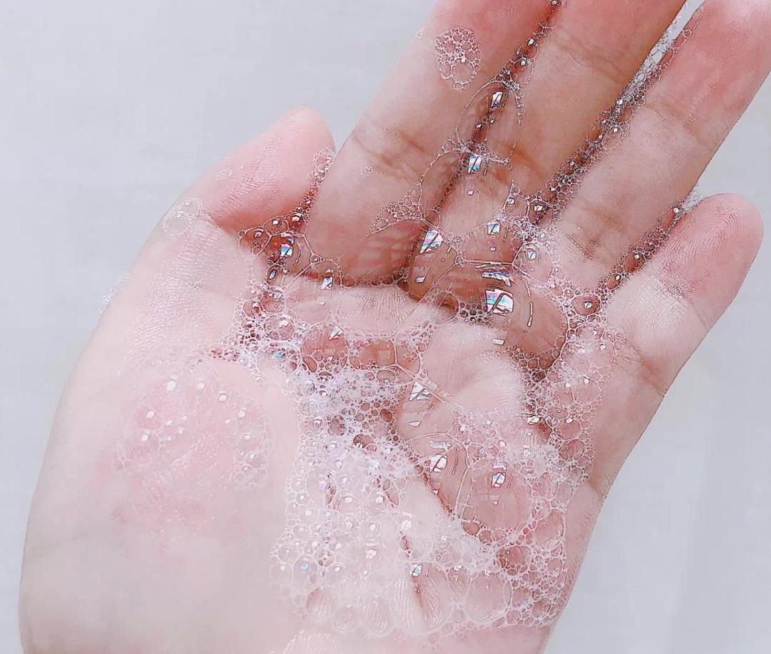 cpb白管隔离新款与老款,cpb长管隔离新款37ml