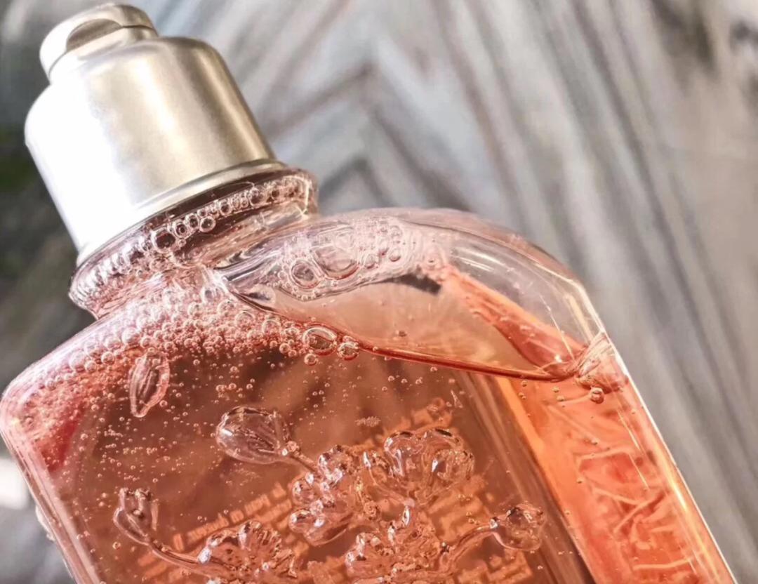 cpb白管隔离新款与老款,cpb长管隔离新款37ml