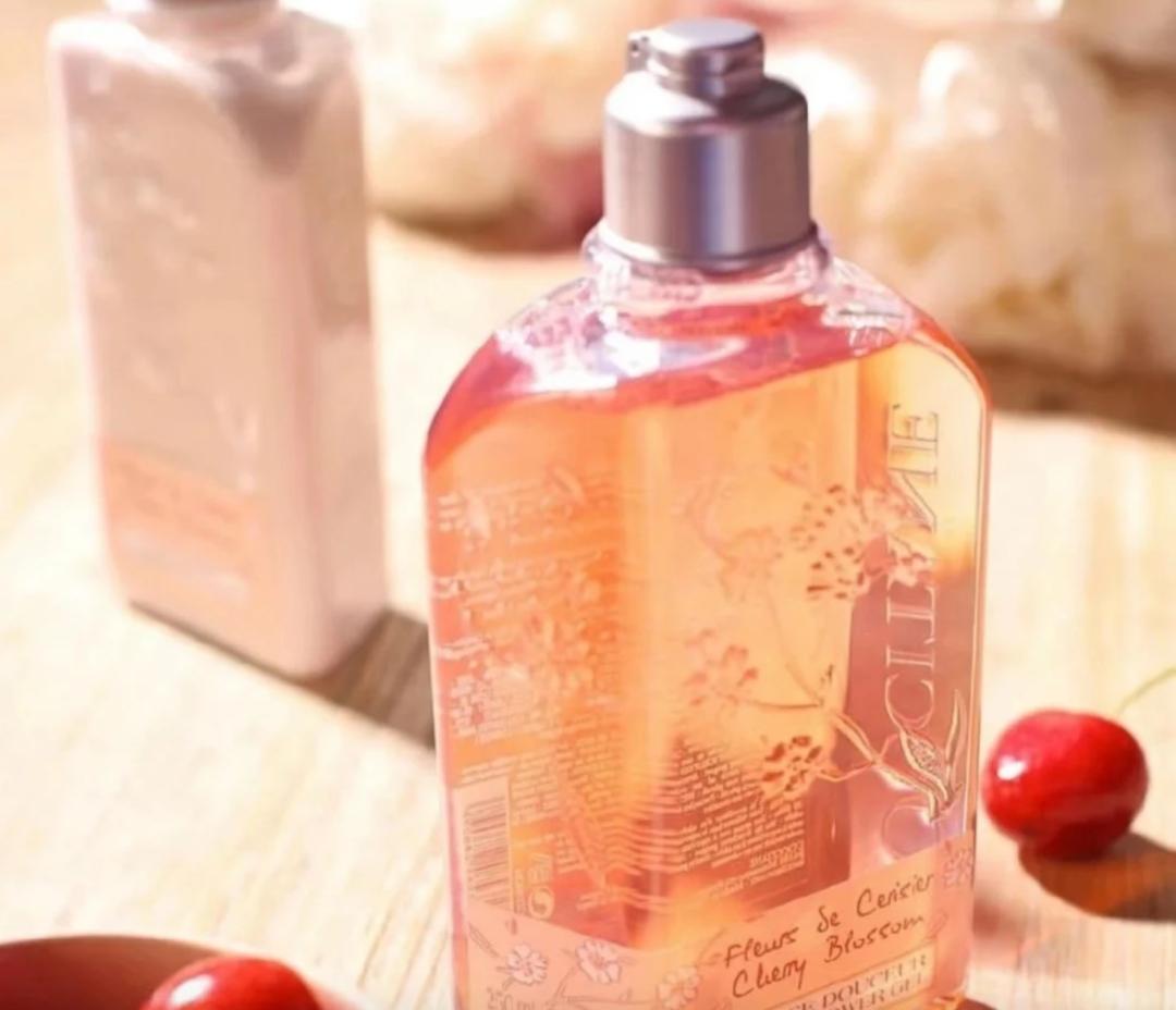 cpb白管隔离新款与老款,cpb长管隔离新款37ml