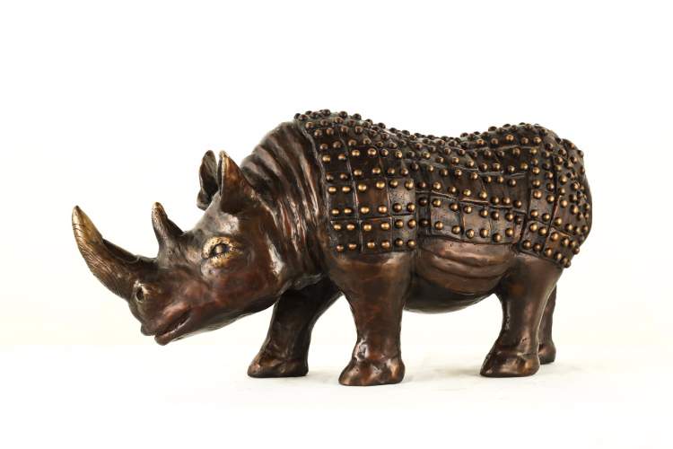 一家开业30年的宾馆为何要同时举办两场美术馆级别大展?